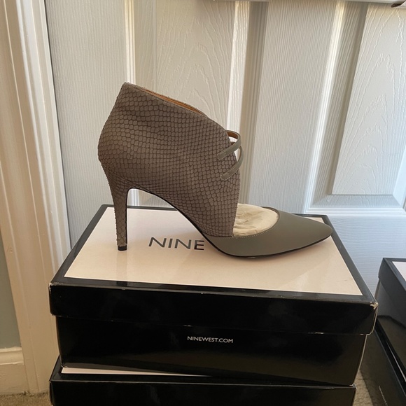 Grey Nine West Dress Shoes - Picture 1 of 6